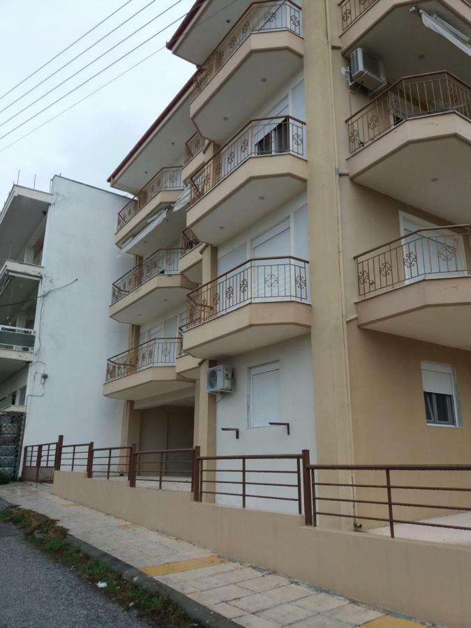 Jordan'S 4Th Appartment At เนอา มิคานิโอนา ภายนอก รูปภาพ